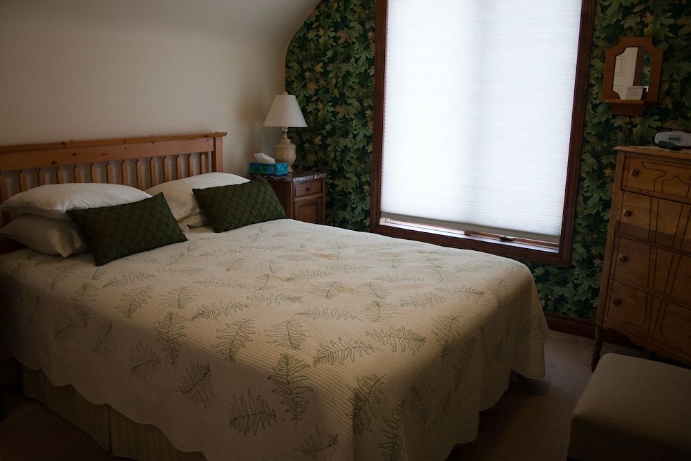Cedar Gables Bed & Breakfast Niagara-on-the-Lake Dış mekan fotoğraf